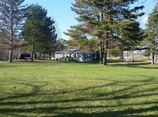 5486 N 3rd Rd, Mesick, MI 49668