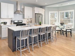 1515 W Sunnyside Ave #2E, Chicago, IL 60640