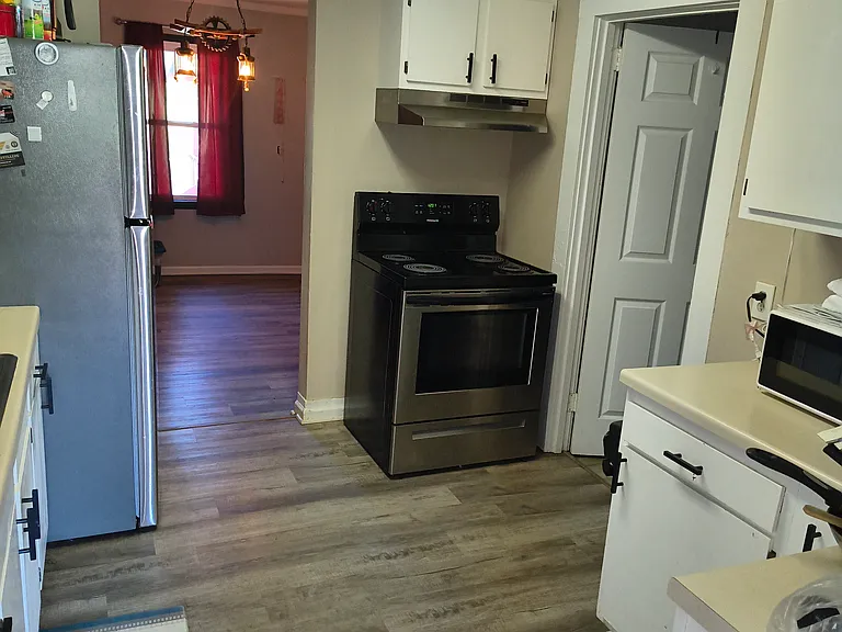 2219 Roseberry Rd — Photo 8
