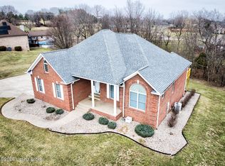 222 Sarah Elizabeth Way, Taylorsville, KY 40071