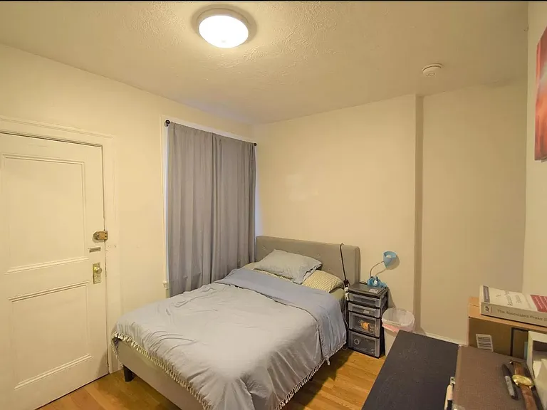 73 Thatcher St #203 — Photo 3