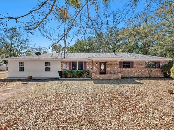 1320 Oak St, Daphne, AL 36526