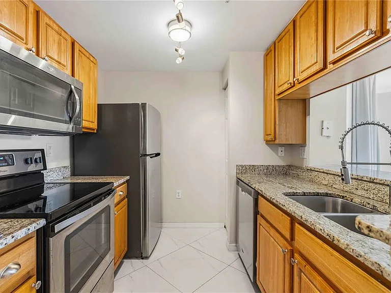 5655 Bentgrass Dr #9-111 — Photo 14