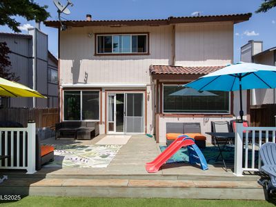 7090 Peppermint Dr, Reno, NV, 89506