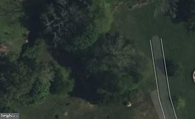 1st image of Crescent Dr