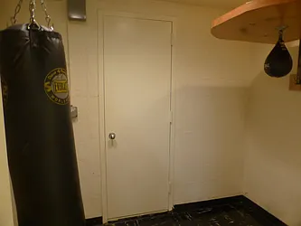 Rented by Barlavi Inc.