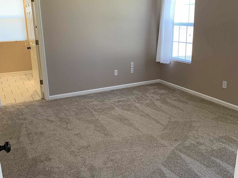 2nd image of 721 Mossy Oak Dr