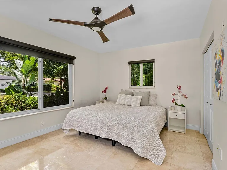 611 Santurce Ave — Photo 21