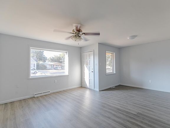 3rd image of 526 E North 18th St