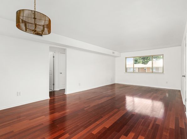 308 Cynthia Ct