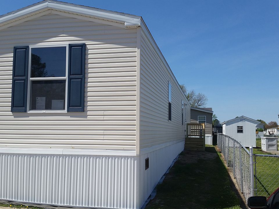 1st image of 83 S Pecan Ct