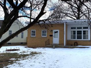 2429 S Whittier Ave, Springfield, IL 62704