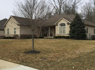 1851 Hazelwood Dr, Pataskala, OH 43062