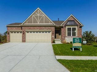 809 Stonewood Bend Dr, Lake Saint Louis, MO 63367