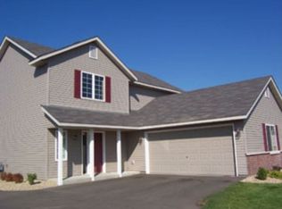 1660 Philipp Way, Shakopee, MN 55379