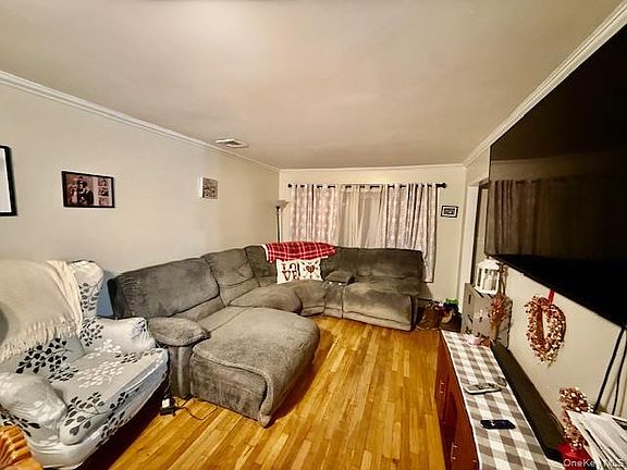 2nd image of 692 Woodside Drive