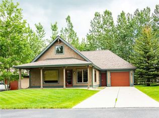 17 Spruce Ln, Red Lodge, MT 59068