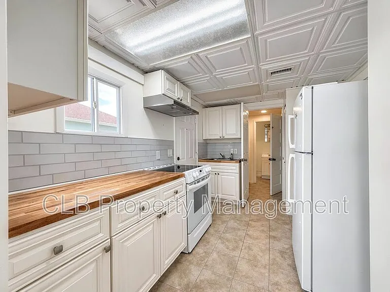 431 N Grandview Ave — Photo 4