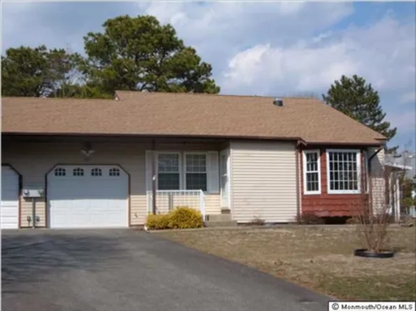 15C Alpine Rd #63, Whiting, NJ 08759