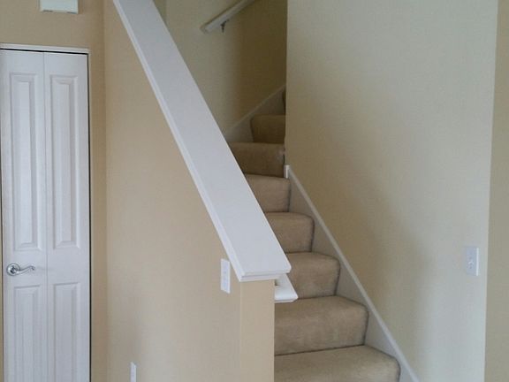 4th image of 3822 S Lake Dr