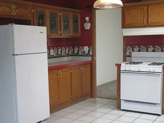 4th image of 117 Clayton Ave