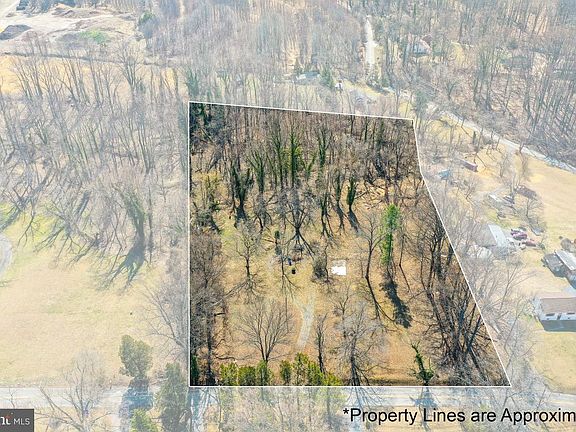 2nd image of 18465 Brooke Rd