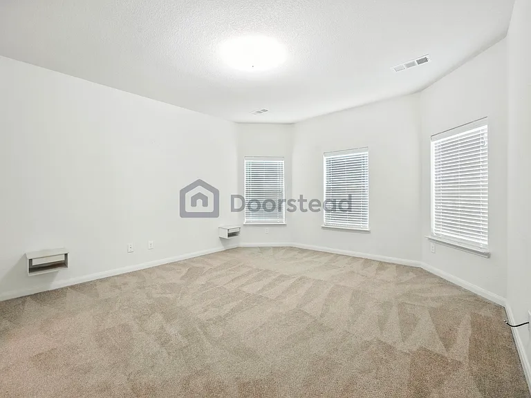 1217 Arizona Dr — Photo 19