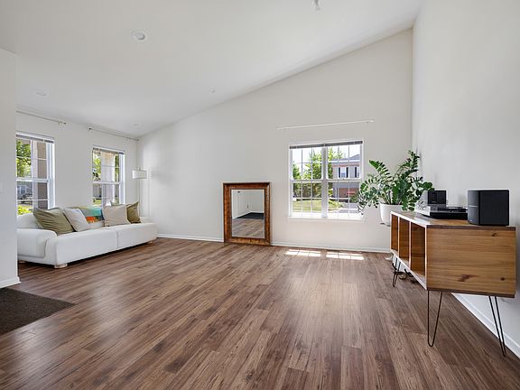 4th image of 1253 Water Stone Cir