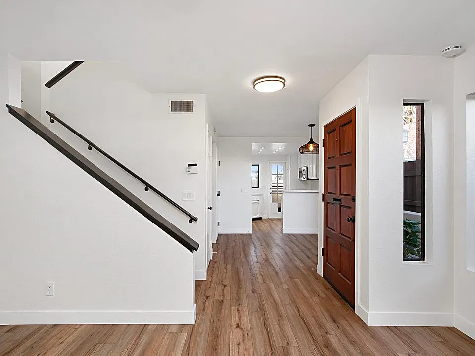 4677 Marlborough Dr