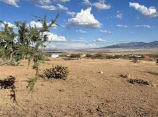 3042 E Calle Parral, Kingman, AZ 86409