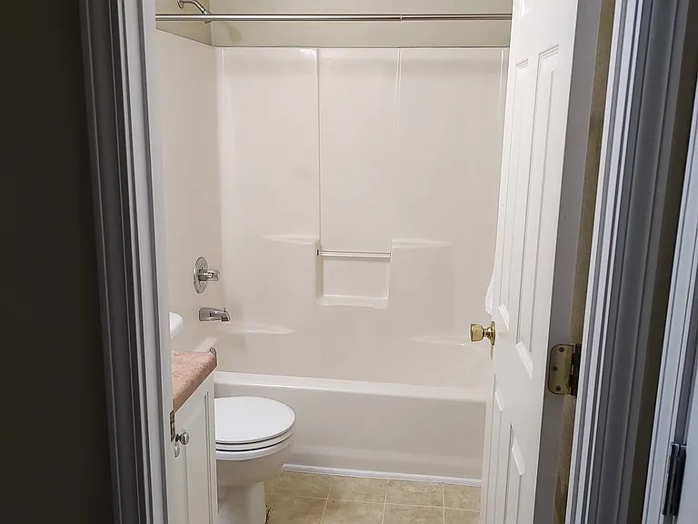 1050 Antigua Cir — Photo 11