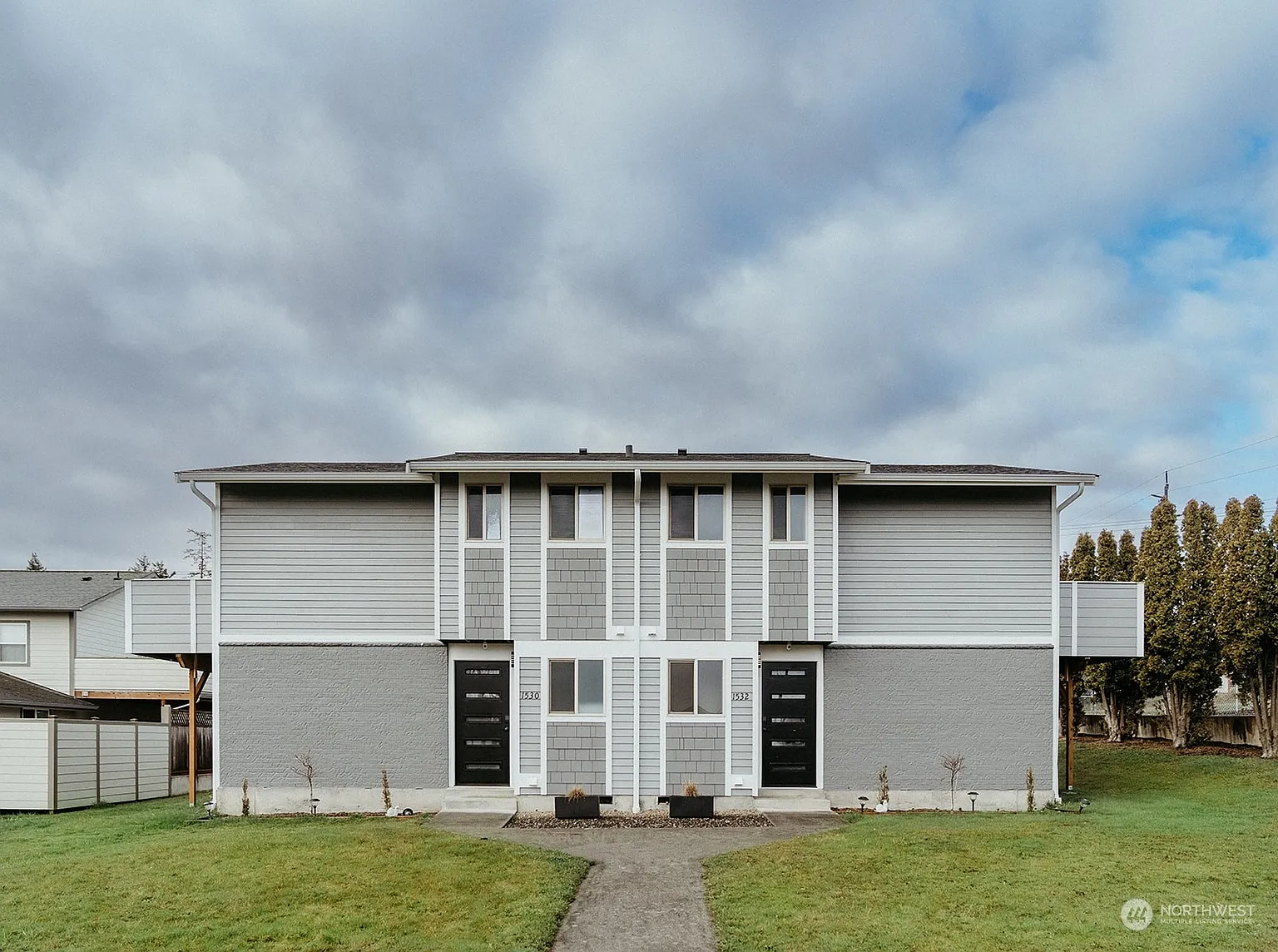 1530 1532 W 7th Street photo 1