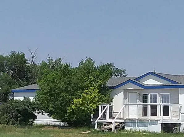 1353 Road 143, Burns, WY 82053