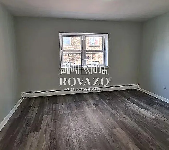103 4th Ave #104 — Photo 3