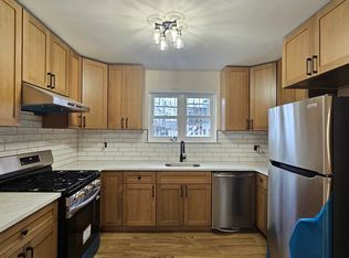 20-06 49th St #1A, Astoria, NY 11105