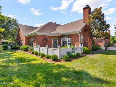 8126 Saint Andrews Village Dr, Louisville, KY, 40241