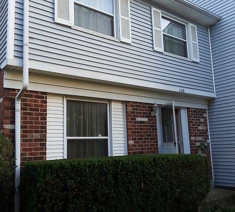 3rd image of 108 Beaconridge Dr