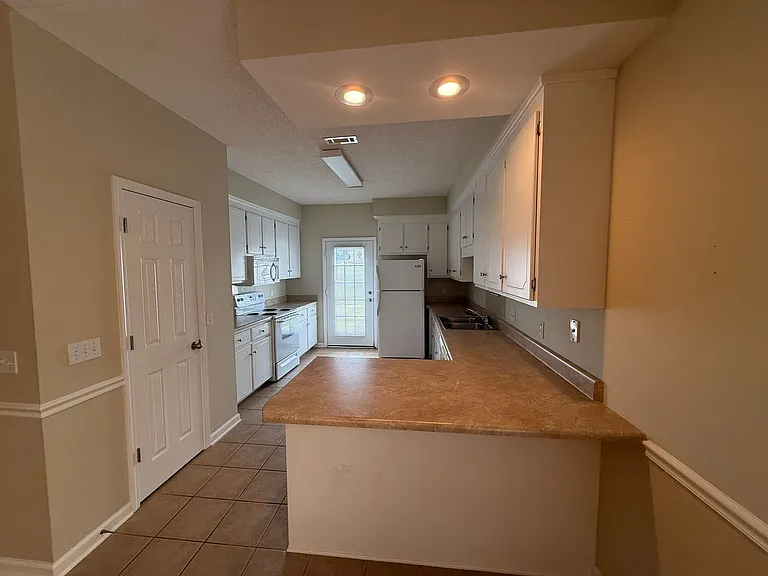 234 Wakefield Way — Photo 4