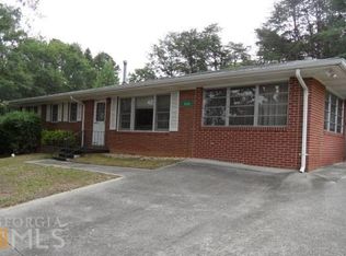 833 Poplar St, Toccoa, GA 30577