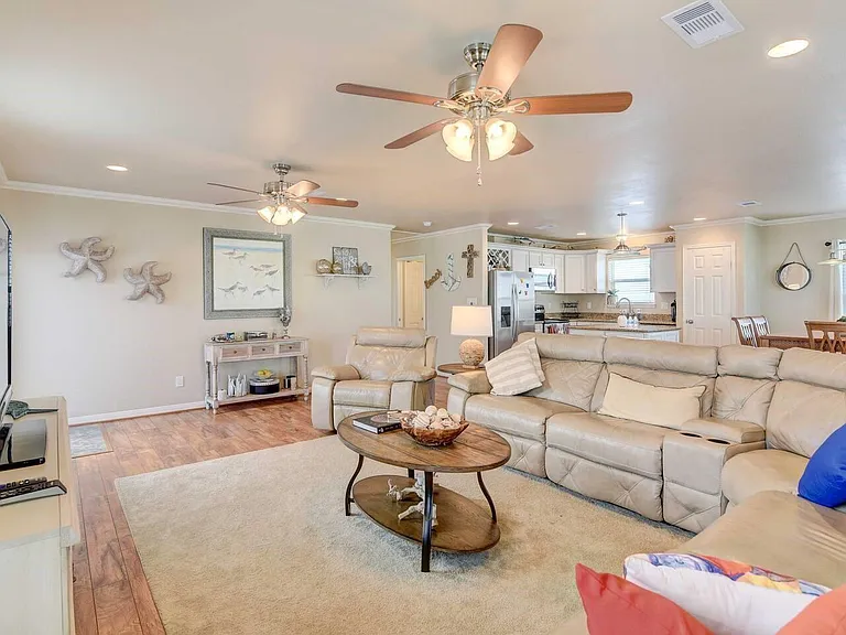 22122 Cantina Dr — Photo 6