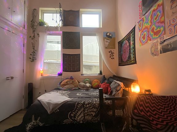 5th image of 1836 Frankford Ave #5
