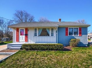 547 Shirley Ave, Somerset, MA 02725