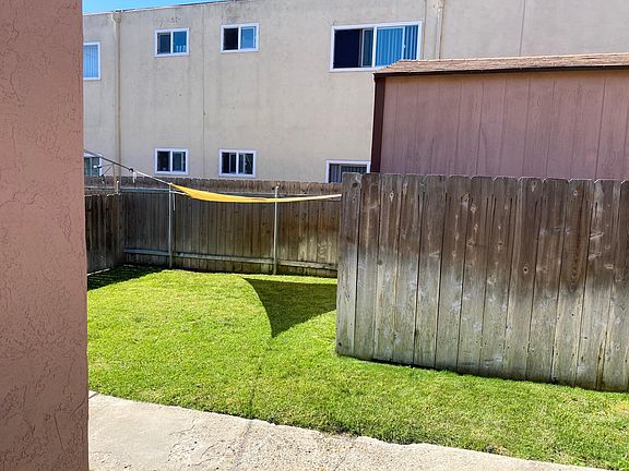 5th image of 4477 Idaho St