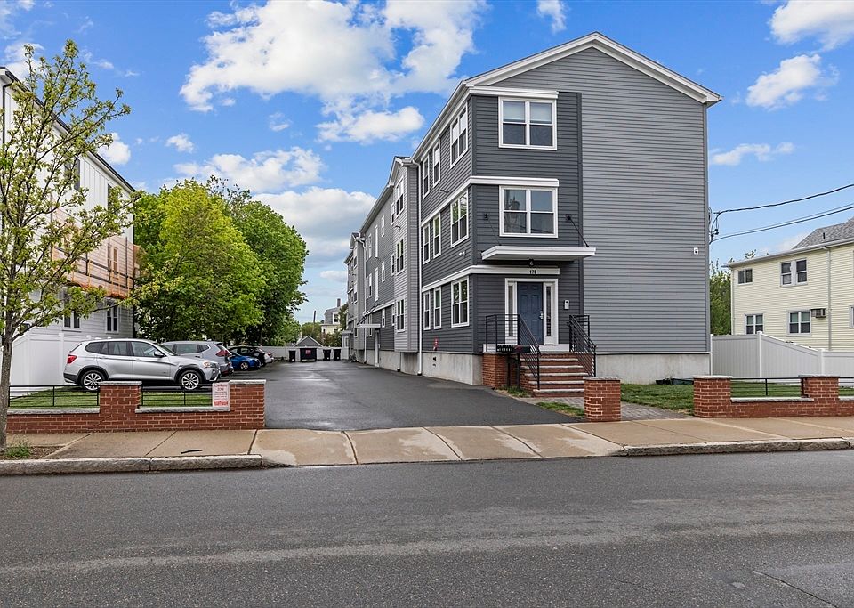 1st image of 170 Bradford St #2