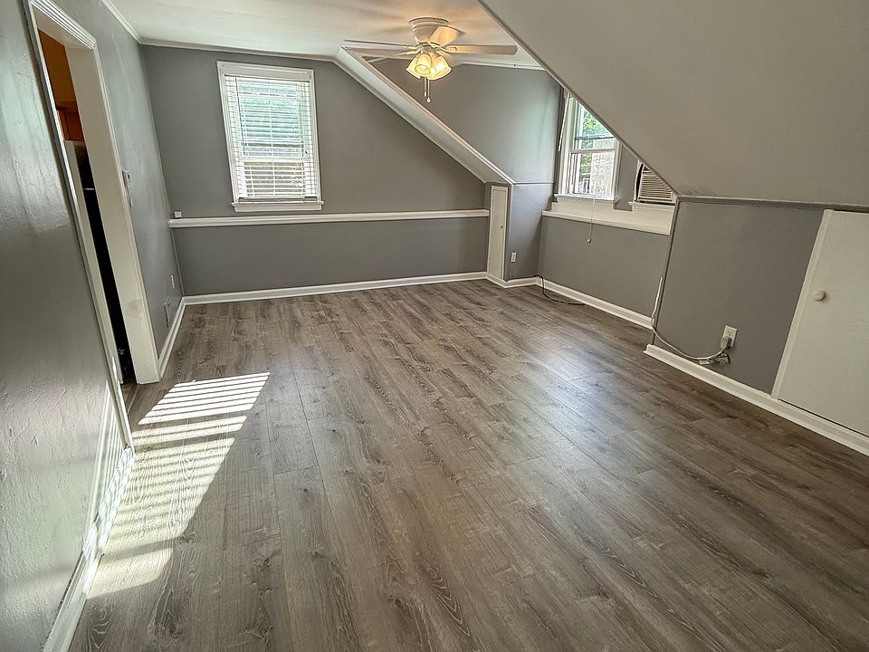 1st image of 712 Glen Rd #714B