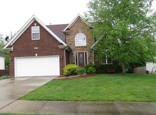 170 Lincoln Station Dr, Simpsonville, KY 40067