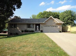 1409 B Ave E, Oskaloosa, IA 52577