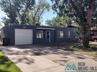 1017 N 6th St, Carlsbad, NM 88220