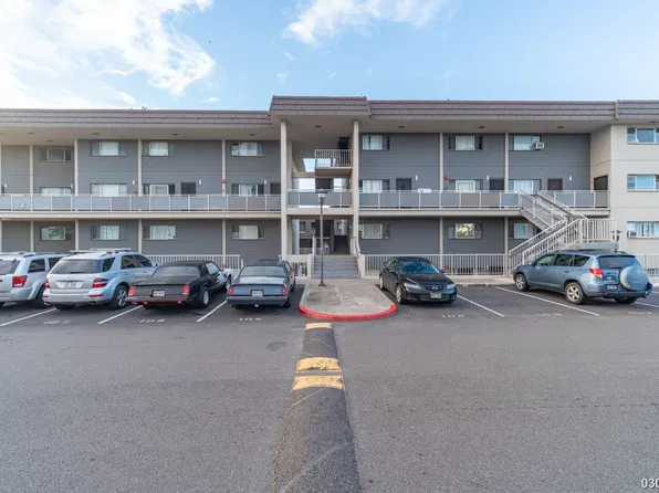 4280 Salt Lake Blvd APT J66, Honolulu, HI 96818