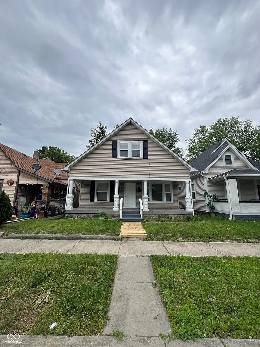 733 Haugh St photo 1